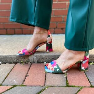 Corky’s One in a Melon size 9 heels